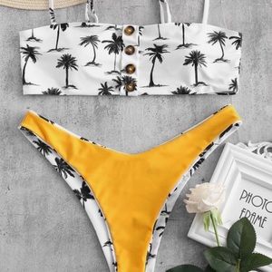 Brand new reversible swim set